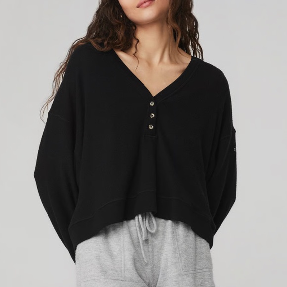 Alo Yoga Alolux Soho Crop Henley Sweatshirt - Black - Size Large - Picture 2 of 7